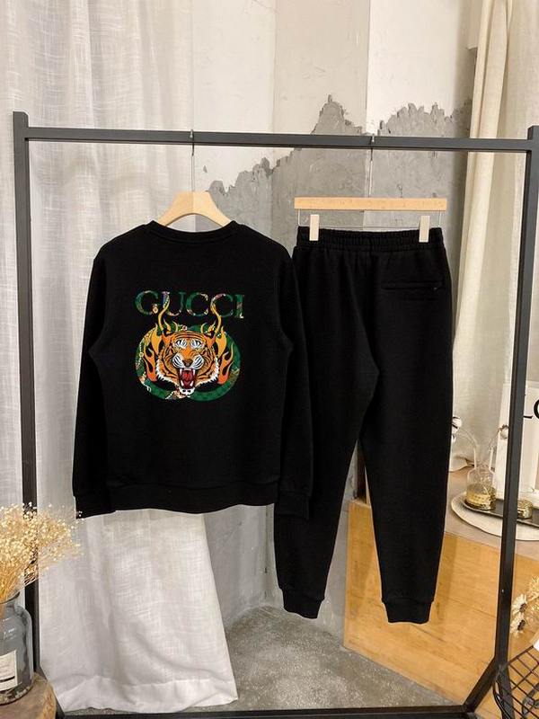 Gucci Men's Suits 232